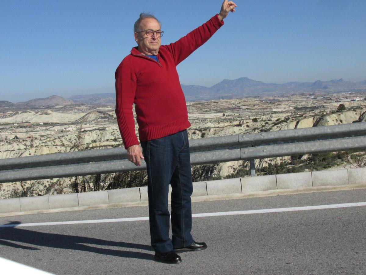 José Buitrago, en una de sus predicción, en Mula.