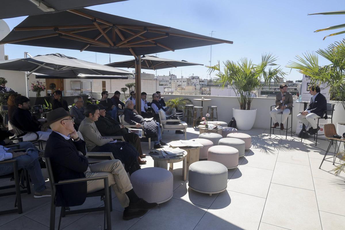 El ganadero Santiago Domecq inaugura las tertulias taurinas de Levante-EMV en el hotel Estimar Valencia