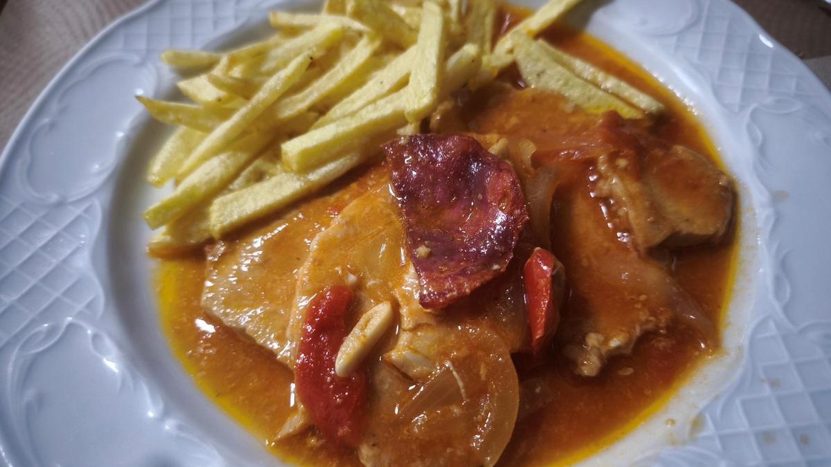 El lomo a la riojana del menú del día de Bar Arcoiris.