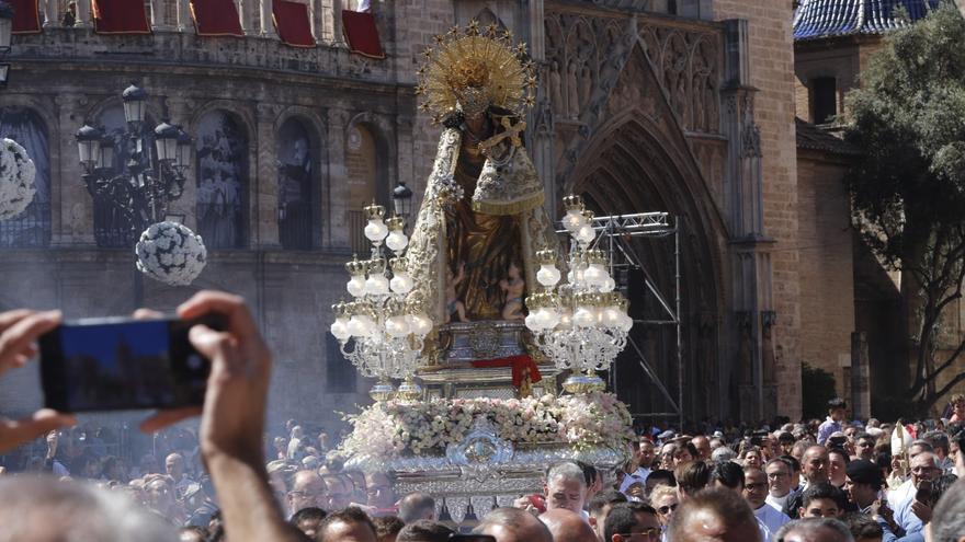 Euforia en València por la celebración del Centenario de la Mare de Déu