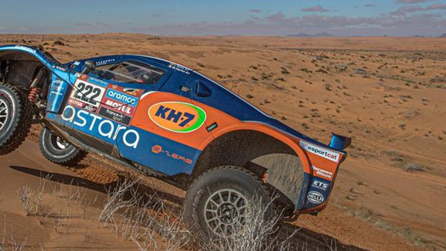 Laia Sanz sufre un fuerte accidente en el Dakar