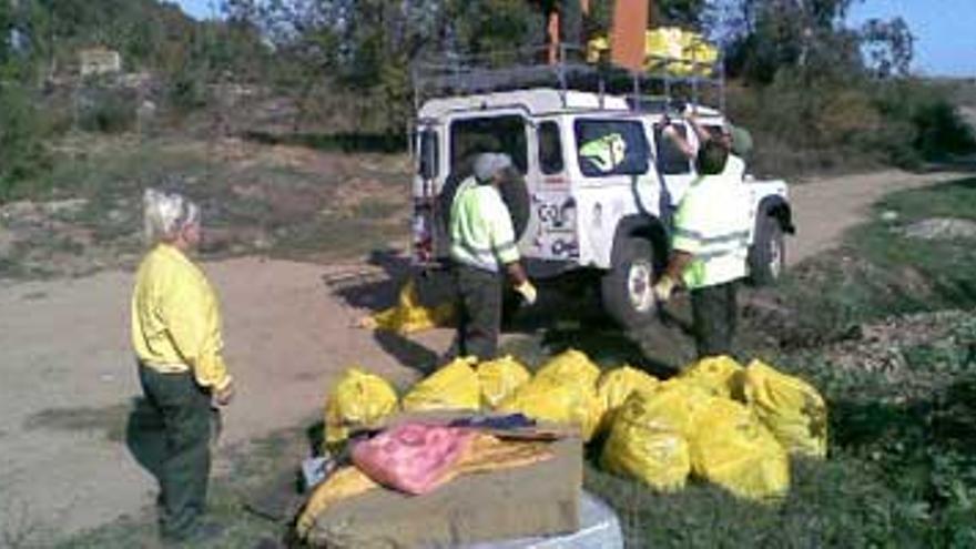 Desalojados 400 rumanos acampados cerca del Guadiana