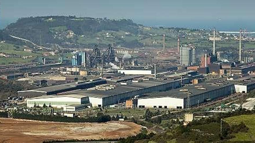 Instalaciones de Arcelor-Mittal en Gijón.