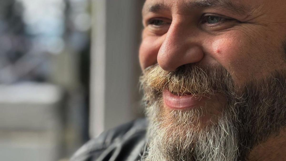 Eugénio Outeiro Lojo, gañador do Premio Johan Carballeira de poesía.