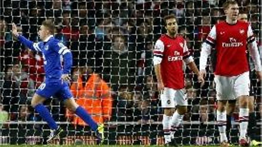 Deulofeu celebra el gol que va marcar ahir davant l&#039;Arsenal.