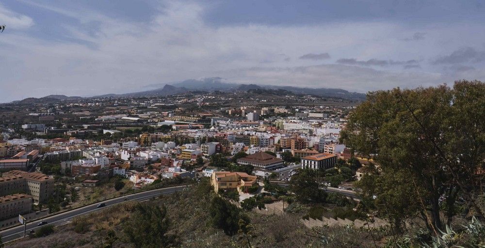 Las cenizas del volcán de La Palma se dejan sentir en Tenerife