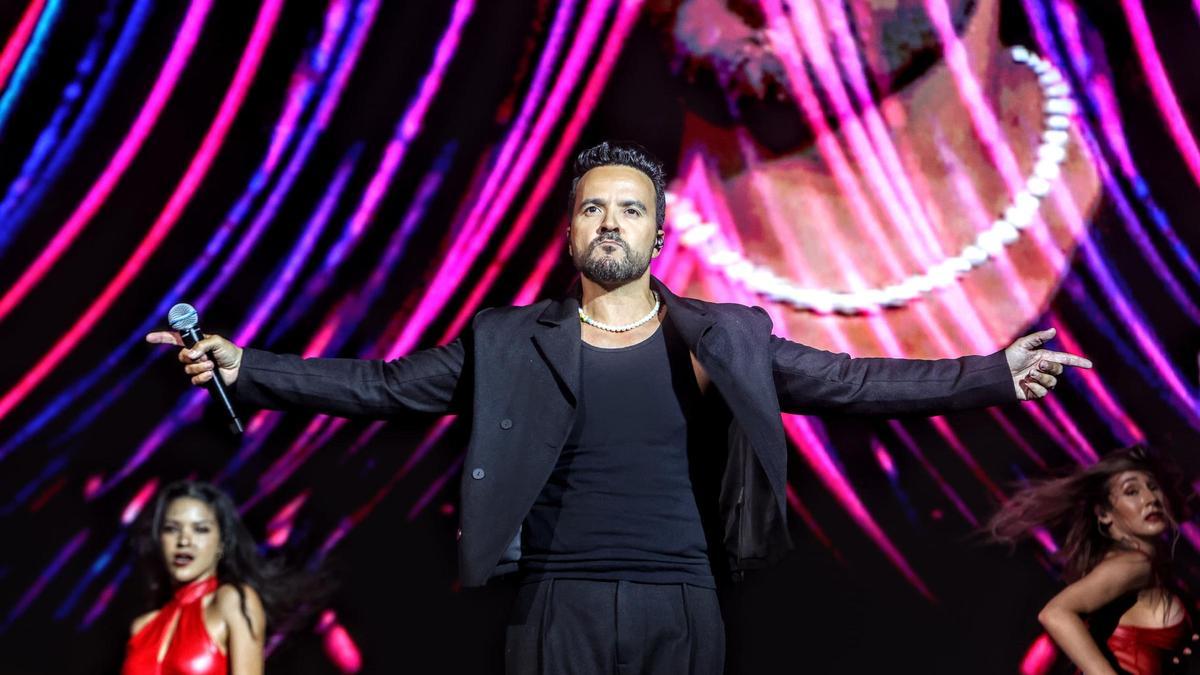Luis Fonsi en la Plaza de Toros de Alicante
