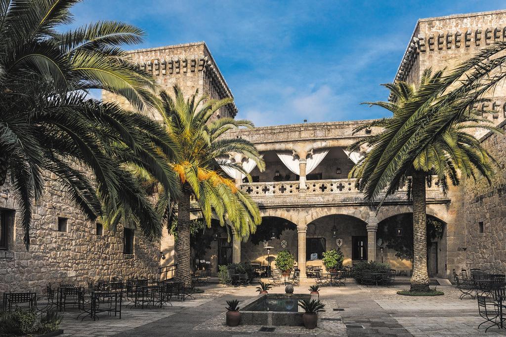 Parador de Jarandilla, paradores