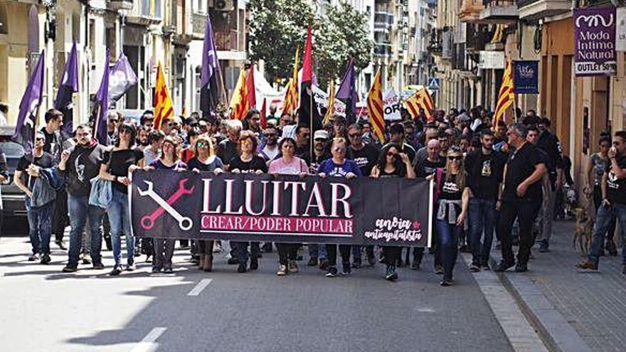 Capçalera de la protesta del Primer de Maig d&#039;ahir a Igualada