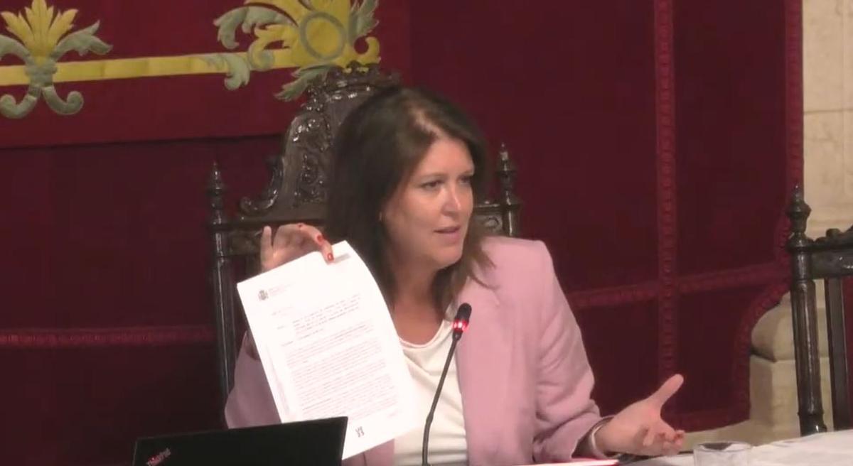 La concejala de Urbanismo, Carmen Casero, este lunes en la Comisión de Urbanismo.
