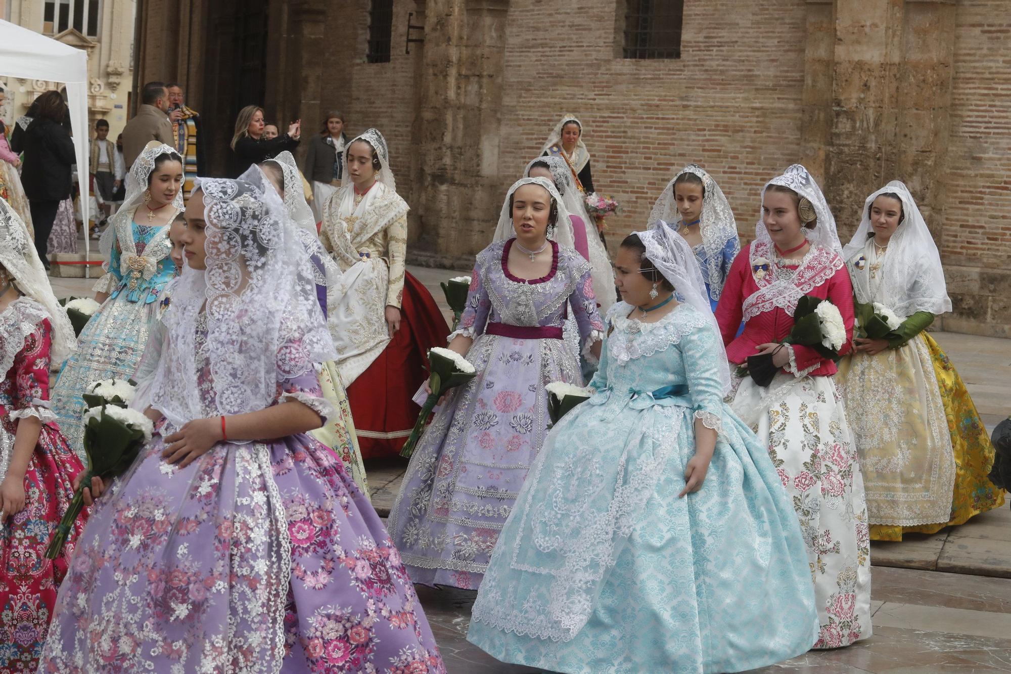 Búscate en el segundo día de ofrenda por la calle de la Paz (entre las 15:30 a las 17:00 horas)