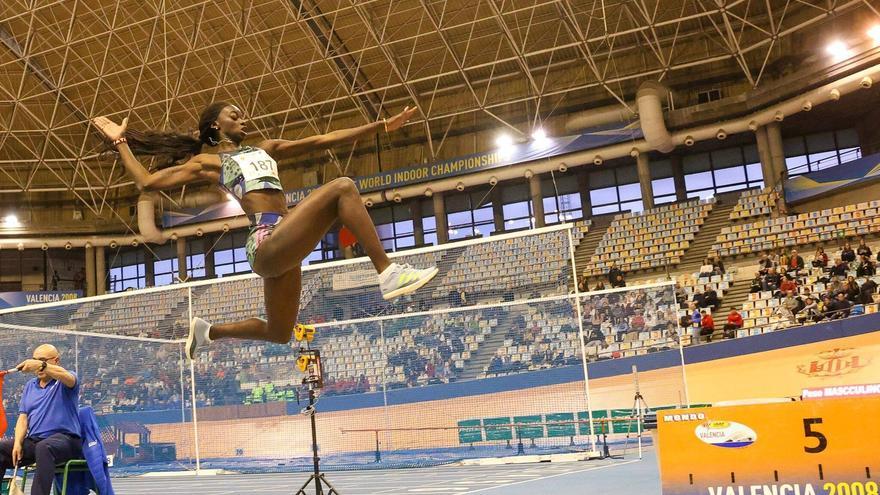 Fátima Diame vence en París y logra la mínima para el Mundial