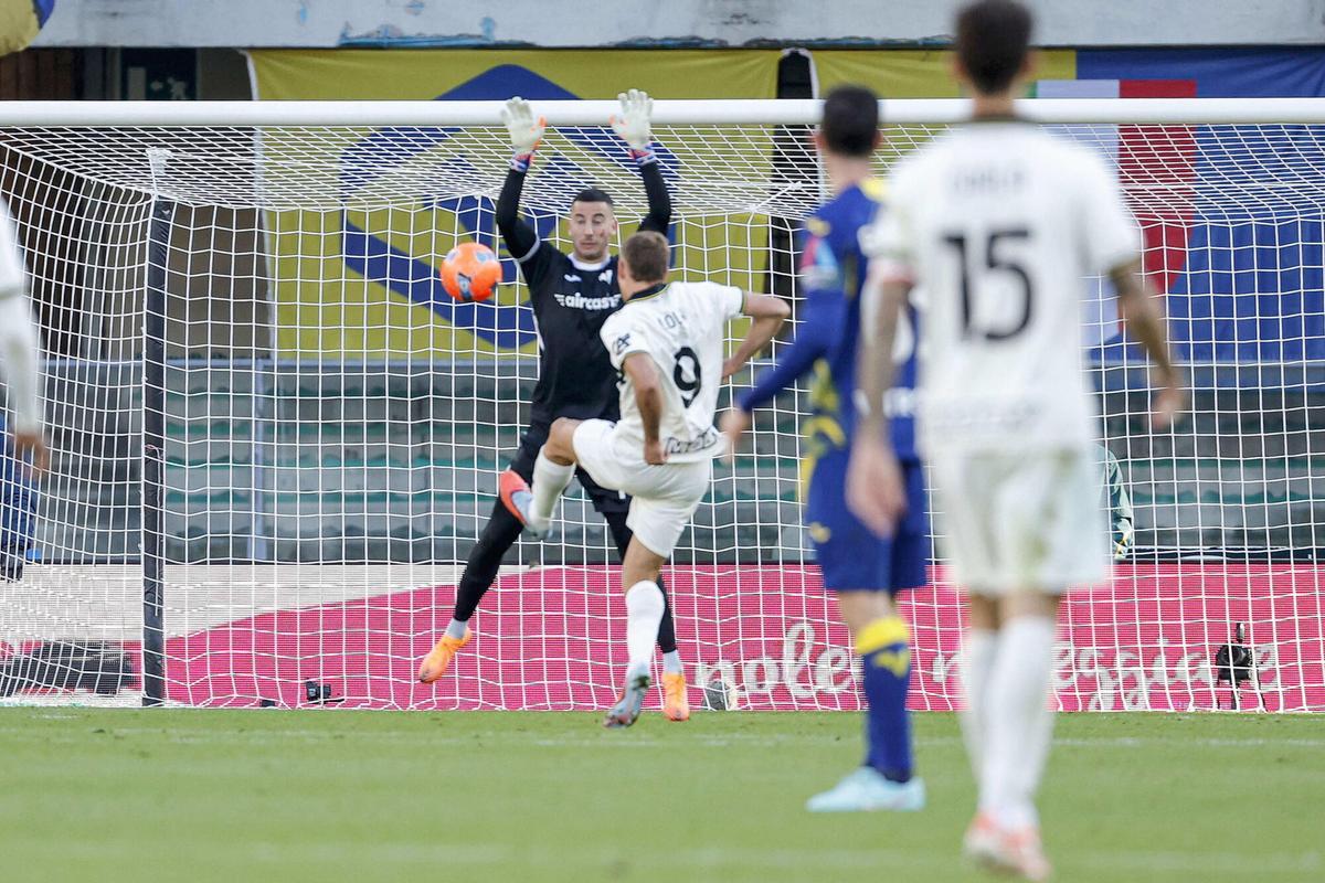La vaselina con la que Mateo Pellegrino le endesó su segundo gol al Hellas Verona