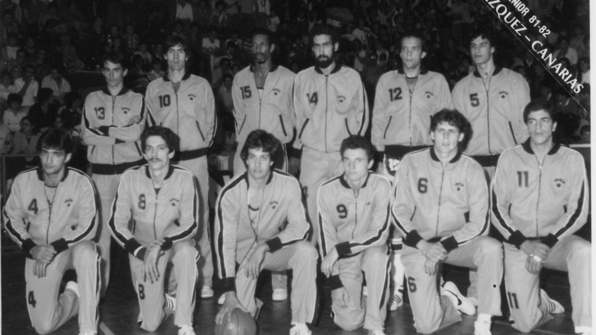 Plantilla del CB Canarias en la temporada 81-82.