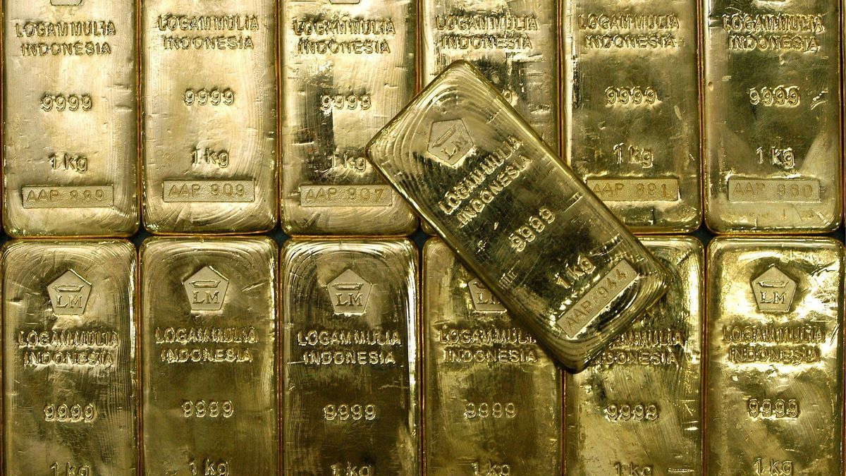 El oro alcanza sus máximos históricos junto al bitcóin.