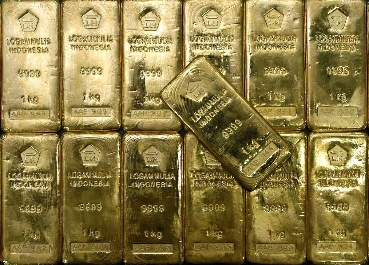 El oro alcanza sus máximos históricos junto al bitcóin.