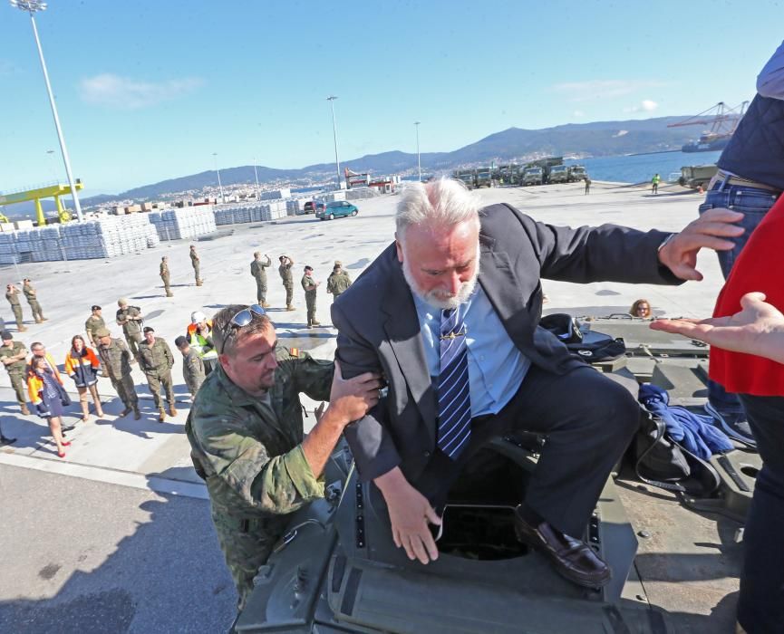 Desfile de acorazados desde Vigo rumbo al Báltico