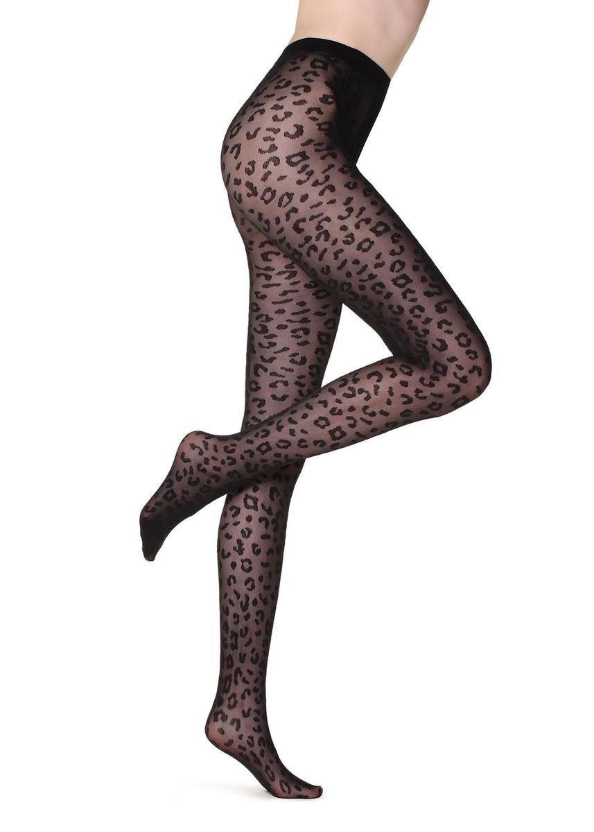 Pantis de estampado de leopardo, de Calzedonia. Precio: 9.95 euros