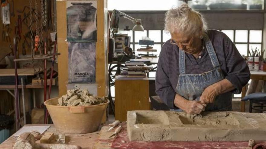 El Terracotta exhibeix una quinzena d'obres de la ceramista Madola