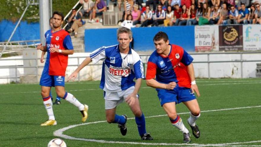 Un derbi langreano marcado por las bajas