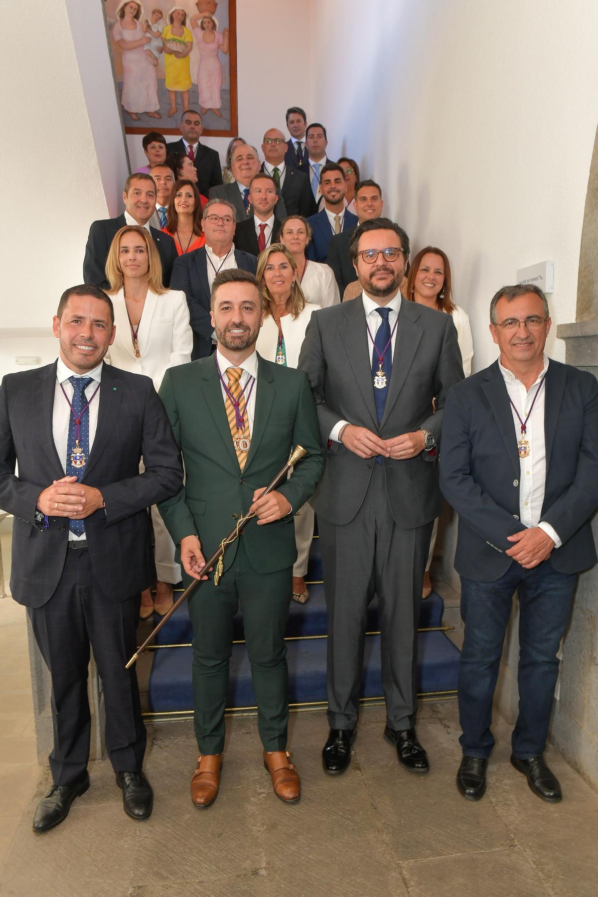 Foto de familia de la Corporación teldense el día de la toma de posesión en junio de 2023