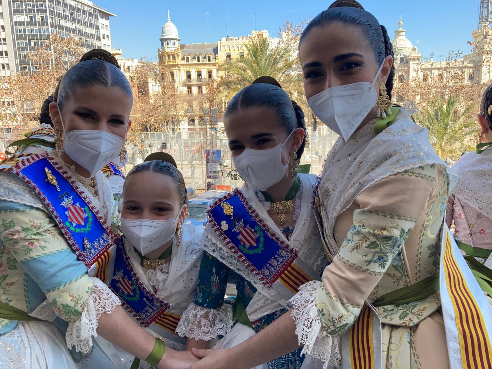 Fallas 2022. Palco del día 1. La ciudad, a sus pies