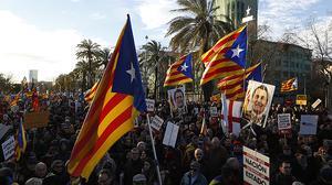 Ambient al passeig de Lluis Companys durant el judici de Mas, Ortega i Rigau.