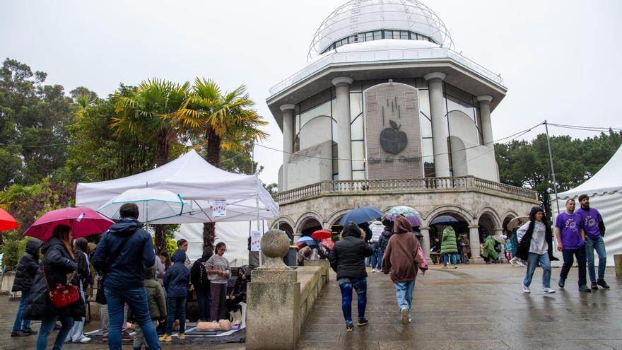A Coruña celebra en Santa Margarita el Día de la Ciencia en la Calle 2024