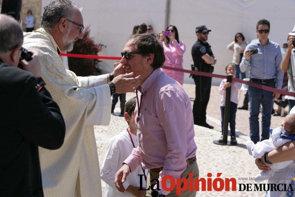 Ofrenda de flores en Caravaca: imposición de cruce