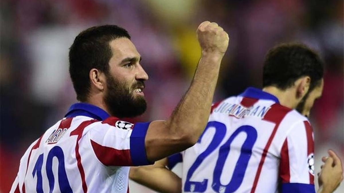 El jugador del Atlético puede estar tranquilo y esperar lo que haga falta porque gane quien gane lo fichará...