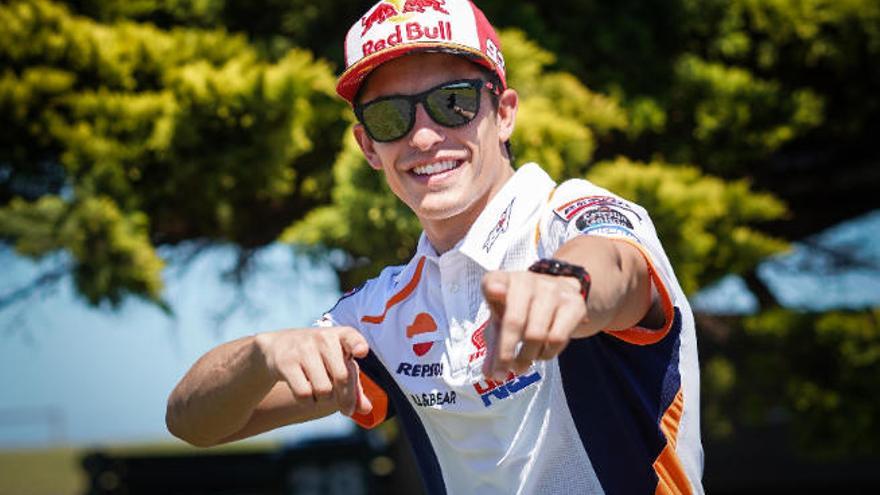 Marc Márquez, el pasado viernes, poco antes de los primeros ensayos del GP de Australia .