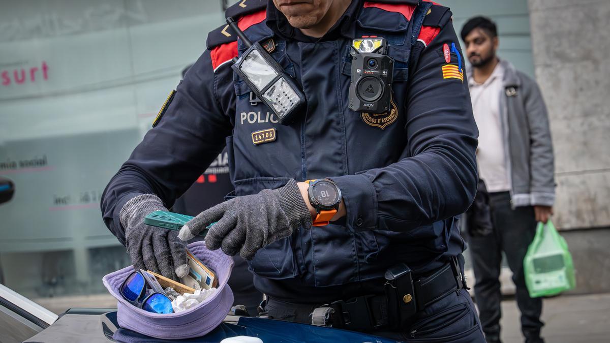 Mil agentes se despliegan en Barcelona, Badalona y LHospitalet en un macrodispositivo contra la multirreincidencia