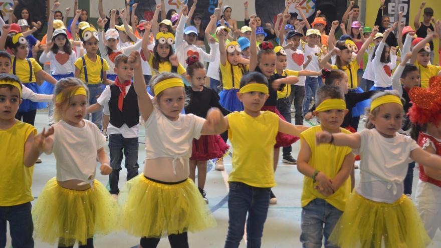 GALERÍA | El colegio Virgen de la Vega de Benavente y su fiesta