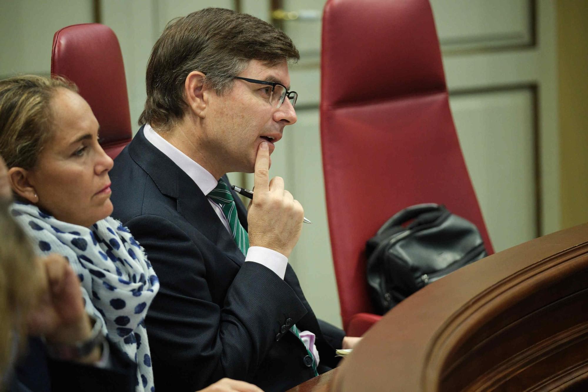Pleno del Parlamento de Canarias (07/11/2023)