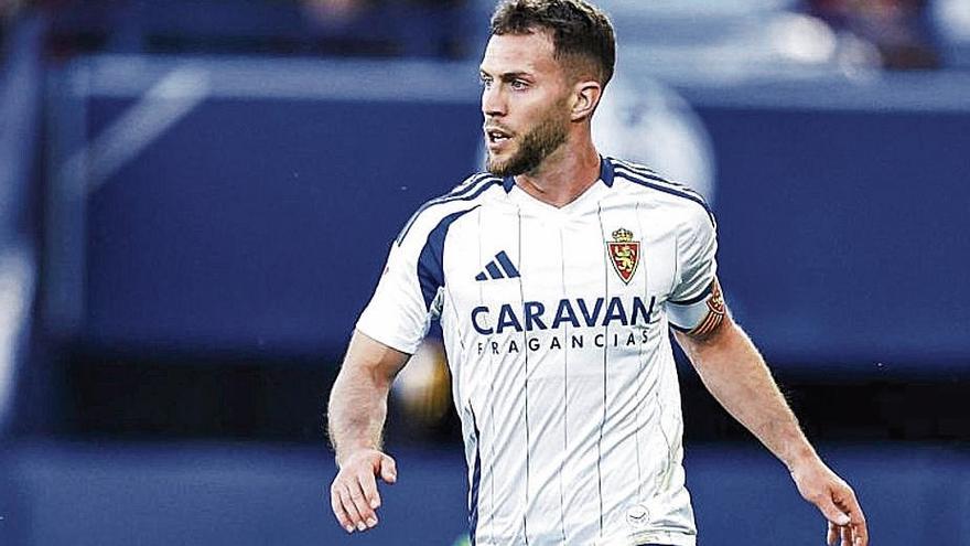 Un exjugador del Real Zaragoza cambia de club tras descender a Primera Federación: su destino está en guerra