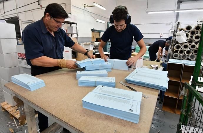 16/05/2019 EL GORO.  TELDE.  Impresión de papeletas en Forinsa. Adjudicataria de las europeas y también imprime de ayuntamientos y partidos.  Fotógrafa: YAIZA SOCORRO.  | 16/05/2019 | Fotógrafo: Yaiza Socorro