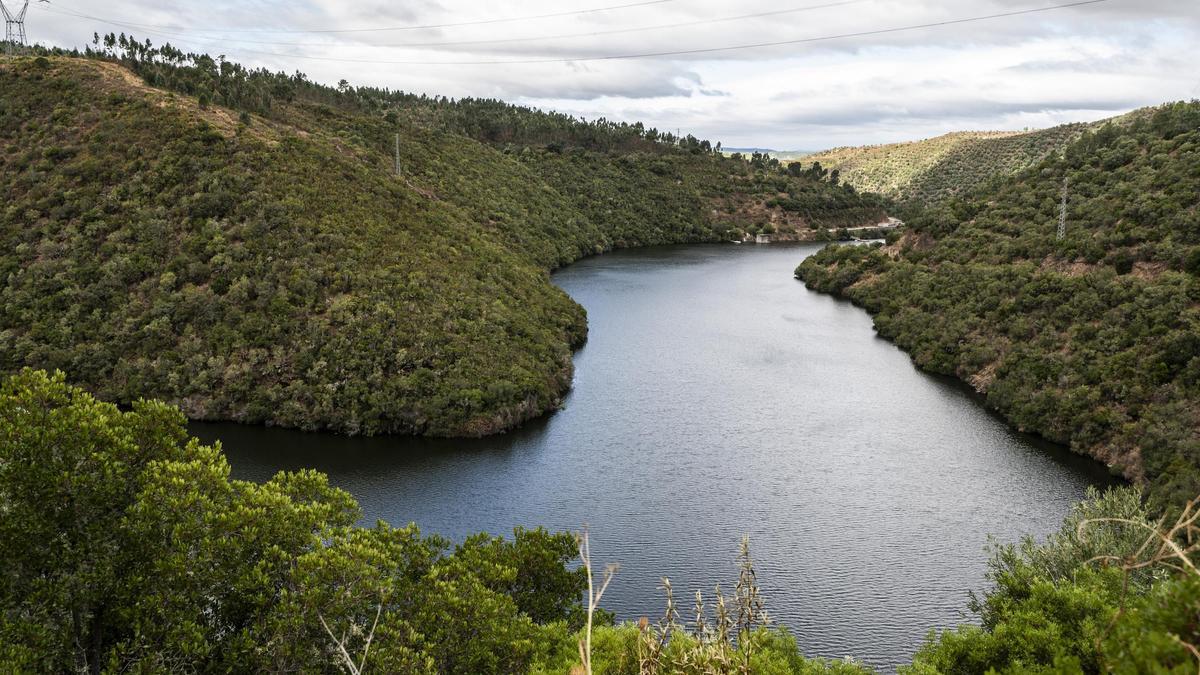 El pueblo cacereño de Cedillo, a un paso de lograr su anhelado puente