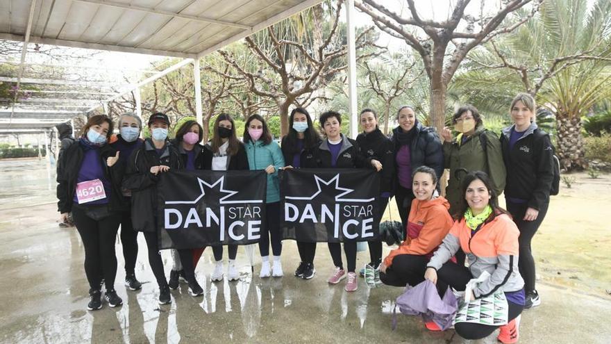 Así ha sido la salida de la Carrera de la Mujer 2022 en Murcia