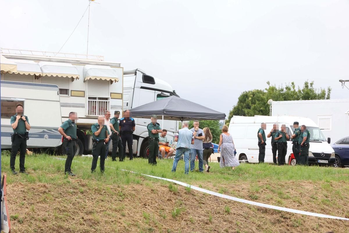 Tres detenidos tras una pelea entre feriantes en O Burgo que termina con un herido por arma blanca