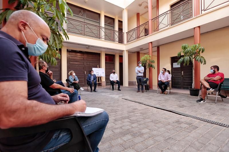 Cuarta reunión del Ayuntamiento de Santa Cruz con los vecinos de San Andrés sobre el puente