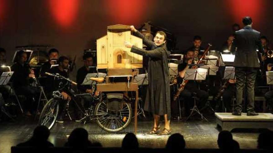 La Banda y aires de Japón para &#039;As pombas de Carboeiro&#039;