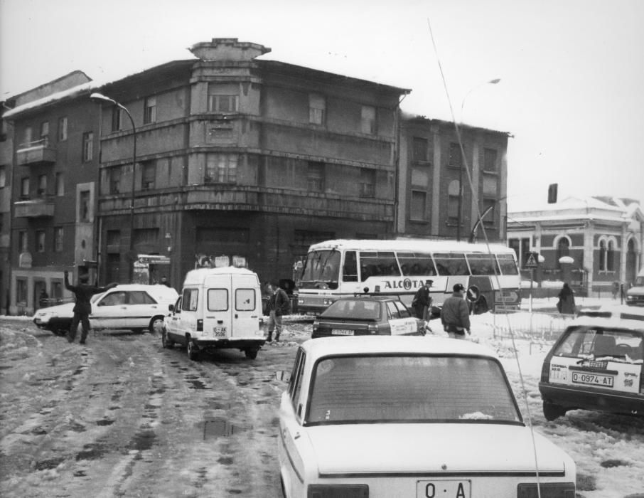 La nevada de 1993 que causó estragos en Asturias y cubrió Oviedo