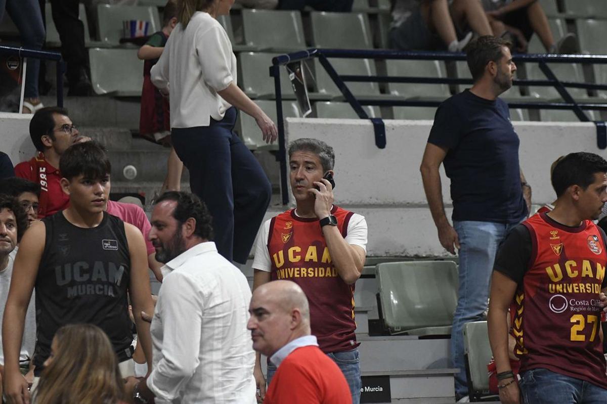 Todas las imágenes del Real Madrid - Barcelona en la Supercopa de Murcia