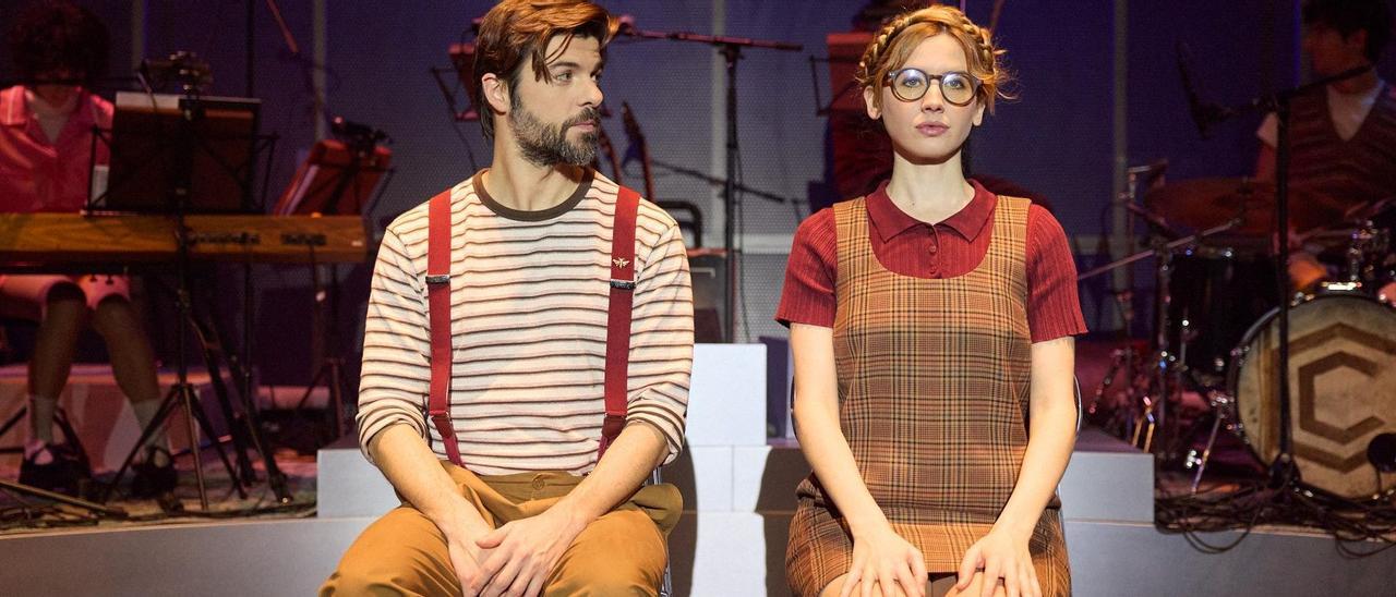 Los protagonistas de "Constelaciones", Paula Muñoz y Jordi Coll