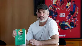 Xavier Aldekoa, periodista: “Uno de los niños soldado que conocí iba con la camiseta del Barça"