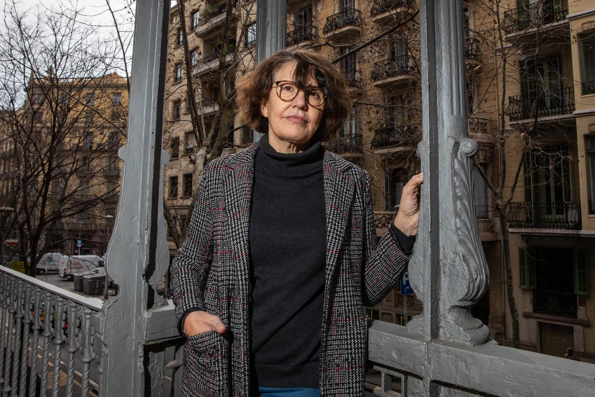 Imma Monsó: «Els escriptors catalans de la meva generació hem hagut de fer un sobreesforç respecte a la llengua»