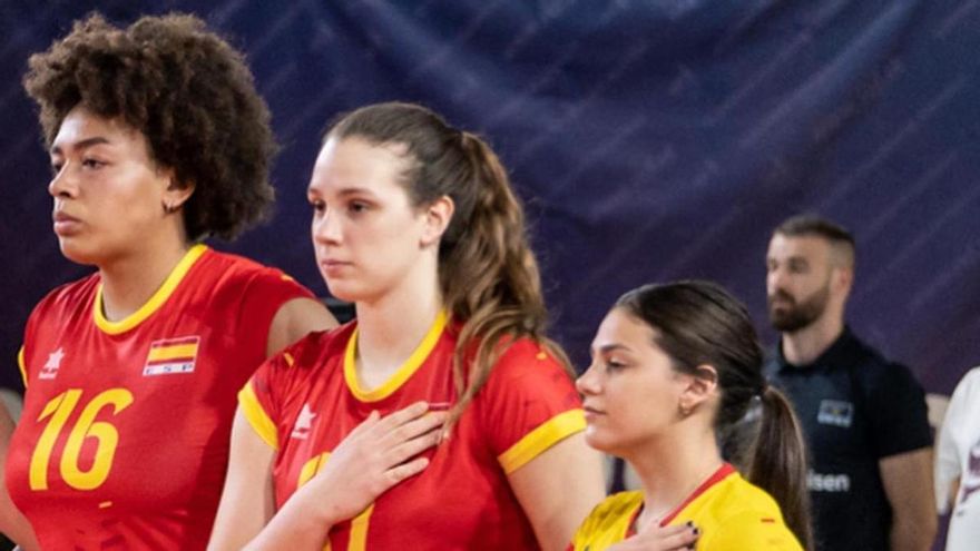 Blanca Arcos, juventud y potencial máximo de crecimiento para la retaguardia del Hidramar Emalsa Gran Canaria