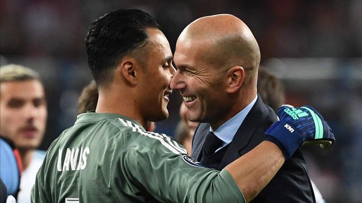 Zidane prefiere a Keylor Navas en la portería antes que a Courtois