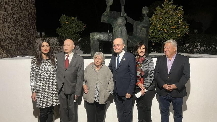 Elena Laverón lleva su «materia artizada» al jardín de los Brenan