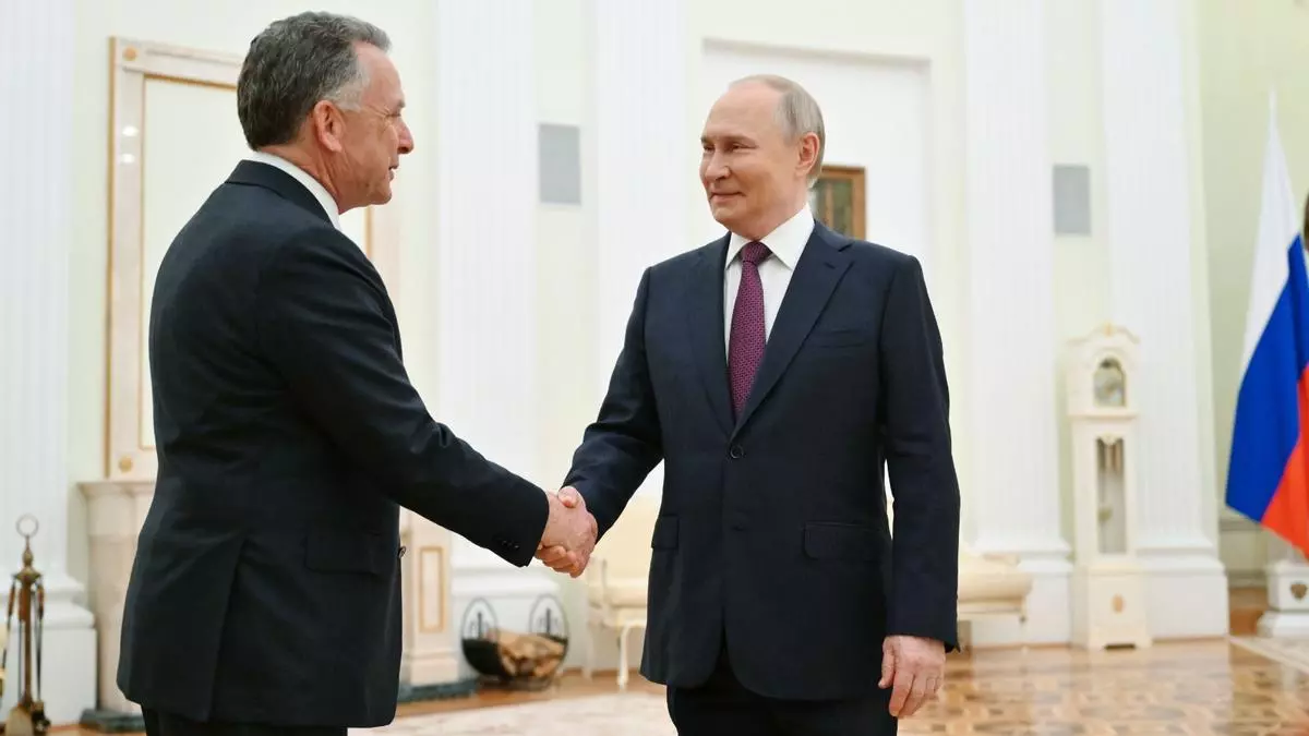 Putin se muestra dispuesto a reunirse con Zelenski